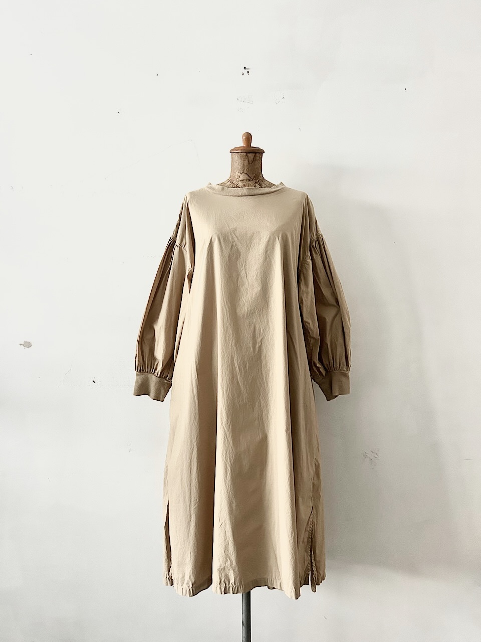 Brocante　バルーンスリーブ　トリコワンピース　サイズ2　ベージュ