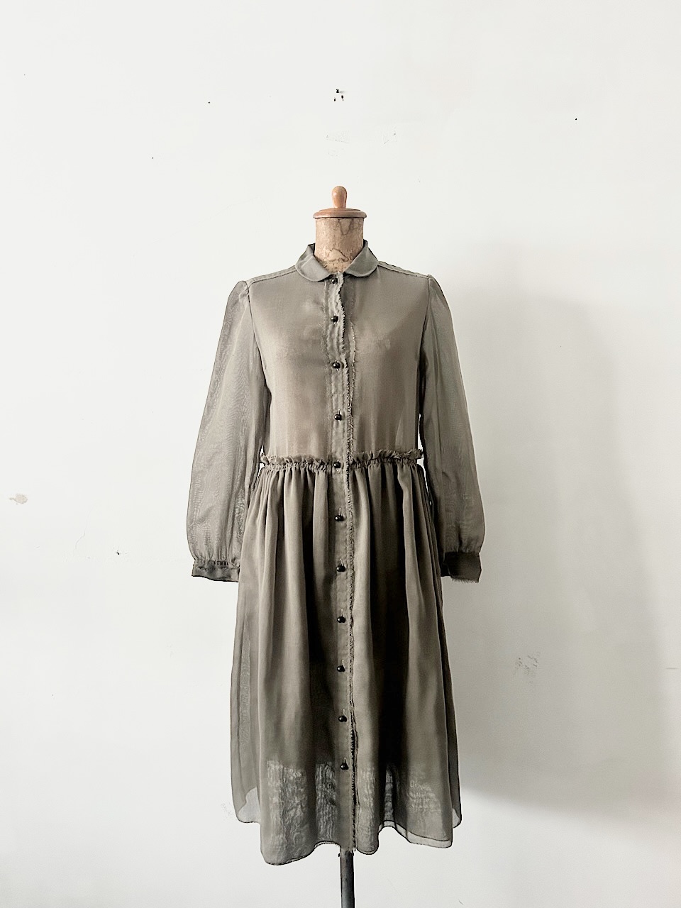 DRESSTERIOR　ポリエステル　ワンピース　チャコール　カーキ