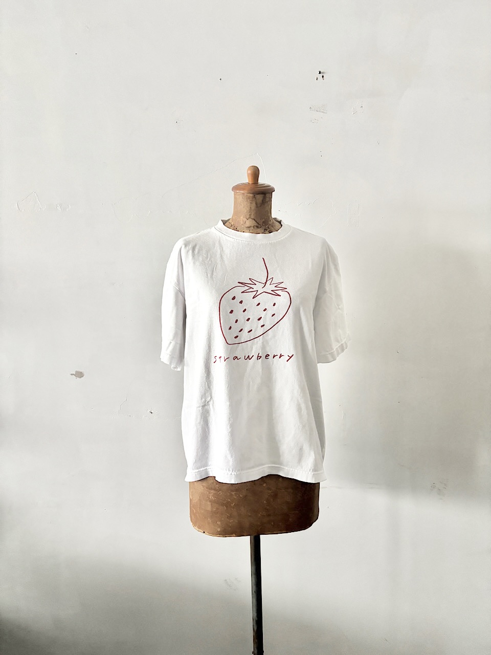 pot and tea　イチゴTシャツ 　Lサイズ