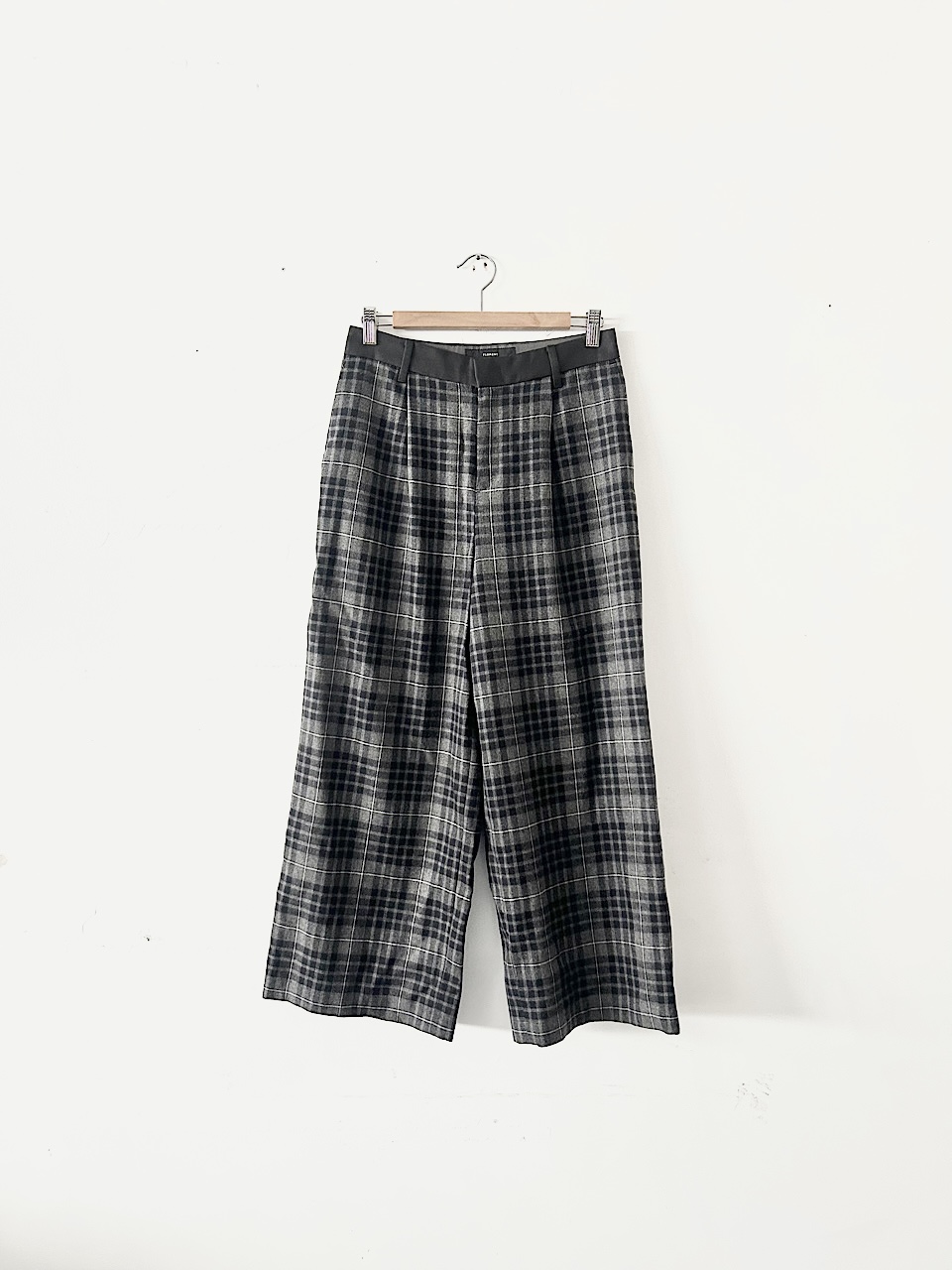 【美品】FLORENT　ウールチェックタックパンツ　グレー