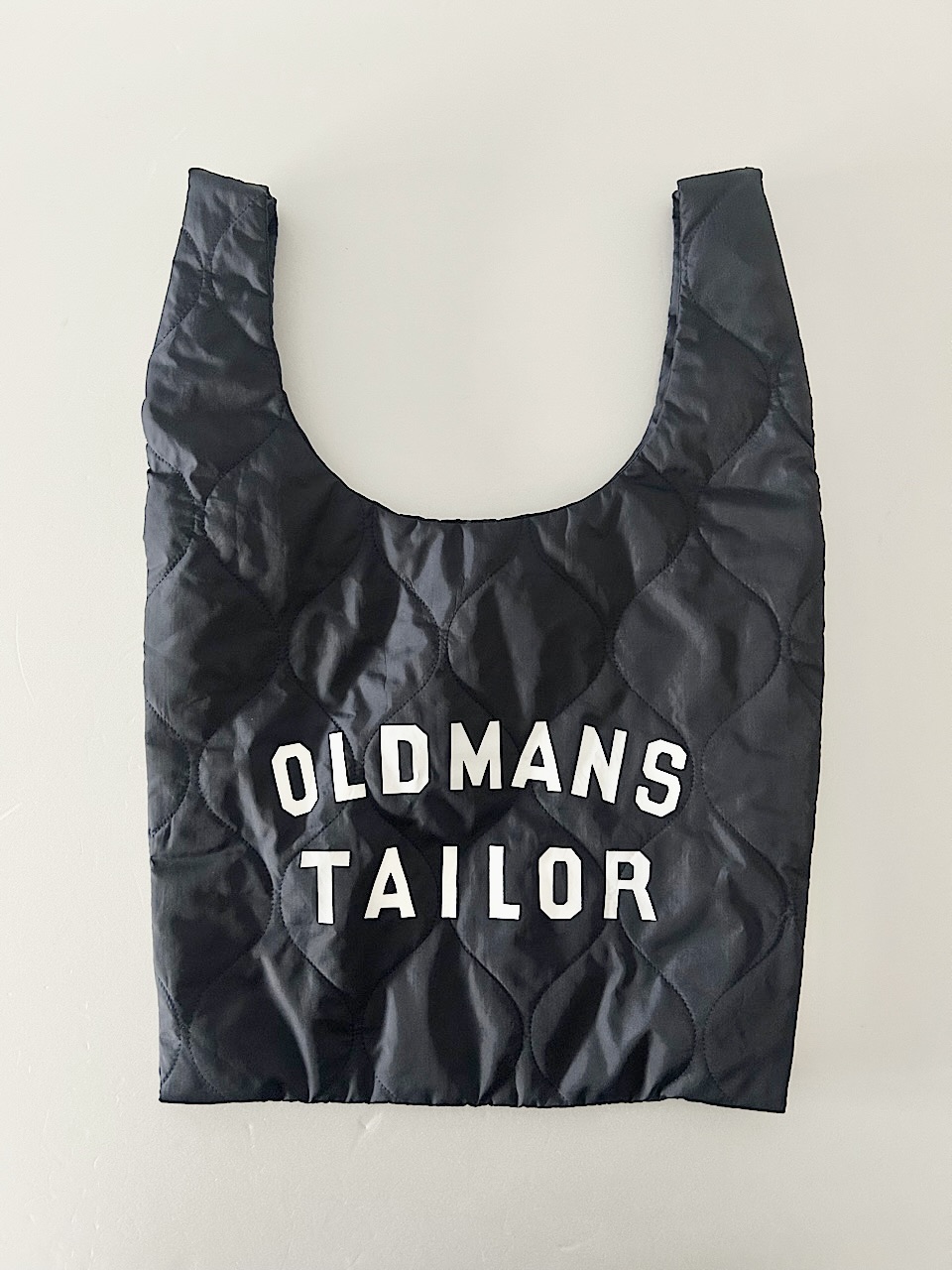 【美品】OLDMAN'S TAILOR　QUILTING OMT PRINT MINI BAG　ネイビー