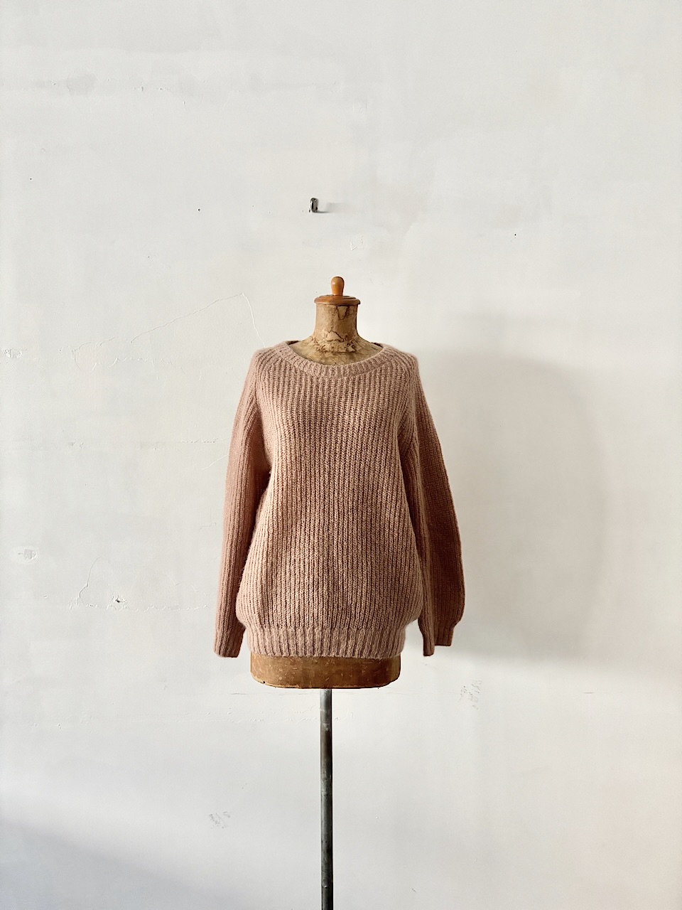 【美品】Glein Fyne　スコットランド製　ニットセーター　サイズ38　　
