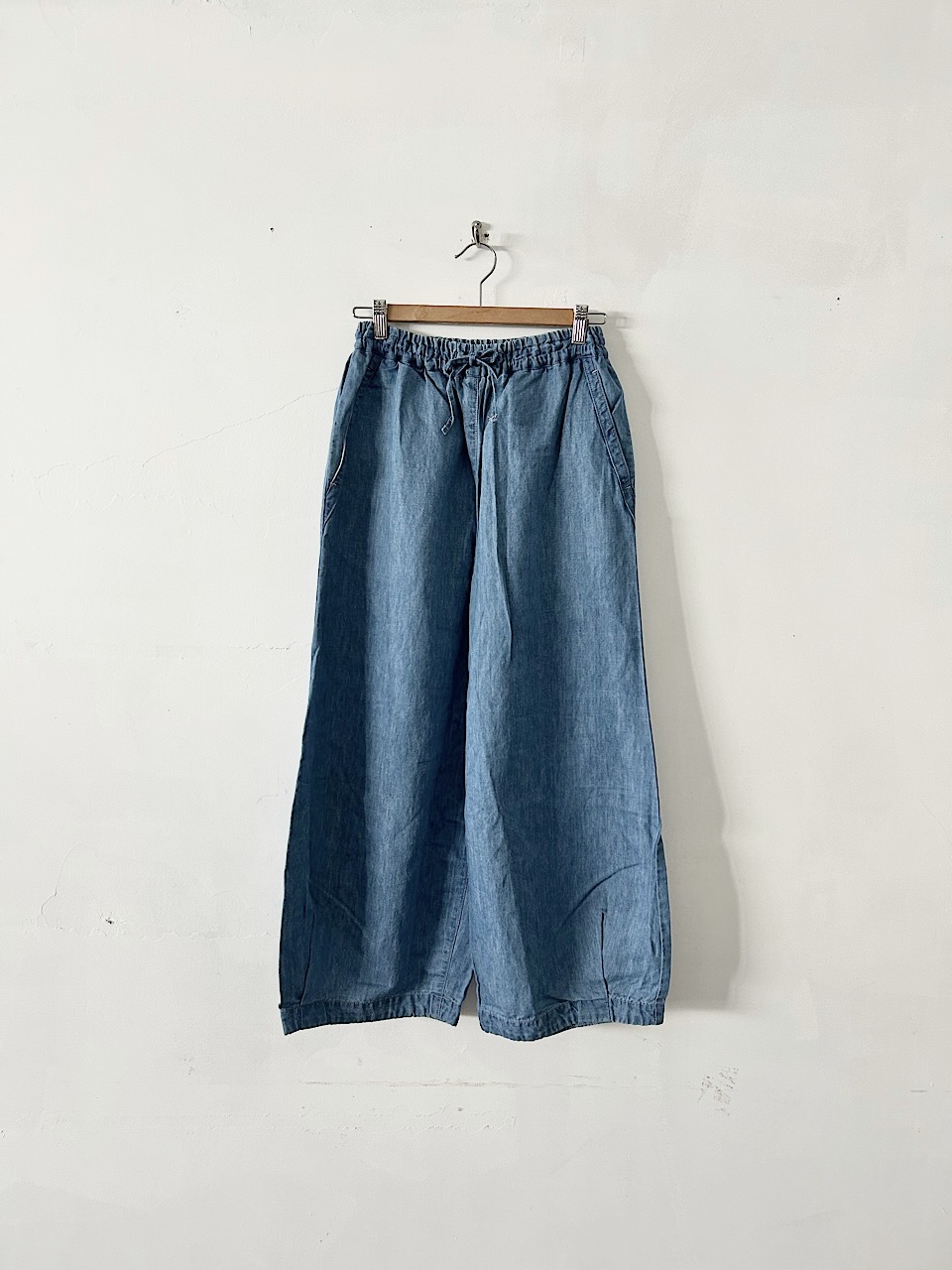 【未使用】yuni コットンリネン ワイドデニムパンツ