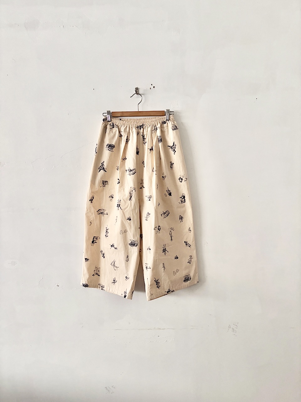 【美品】オールドマンズテーラー　OZ PRINT GOM PANTS  サイズfree           
