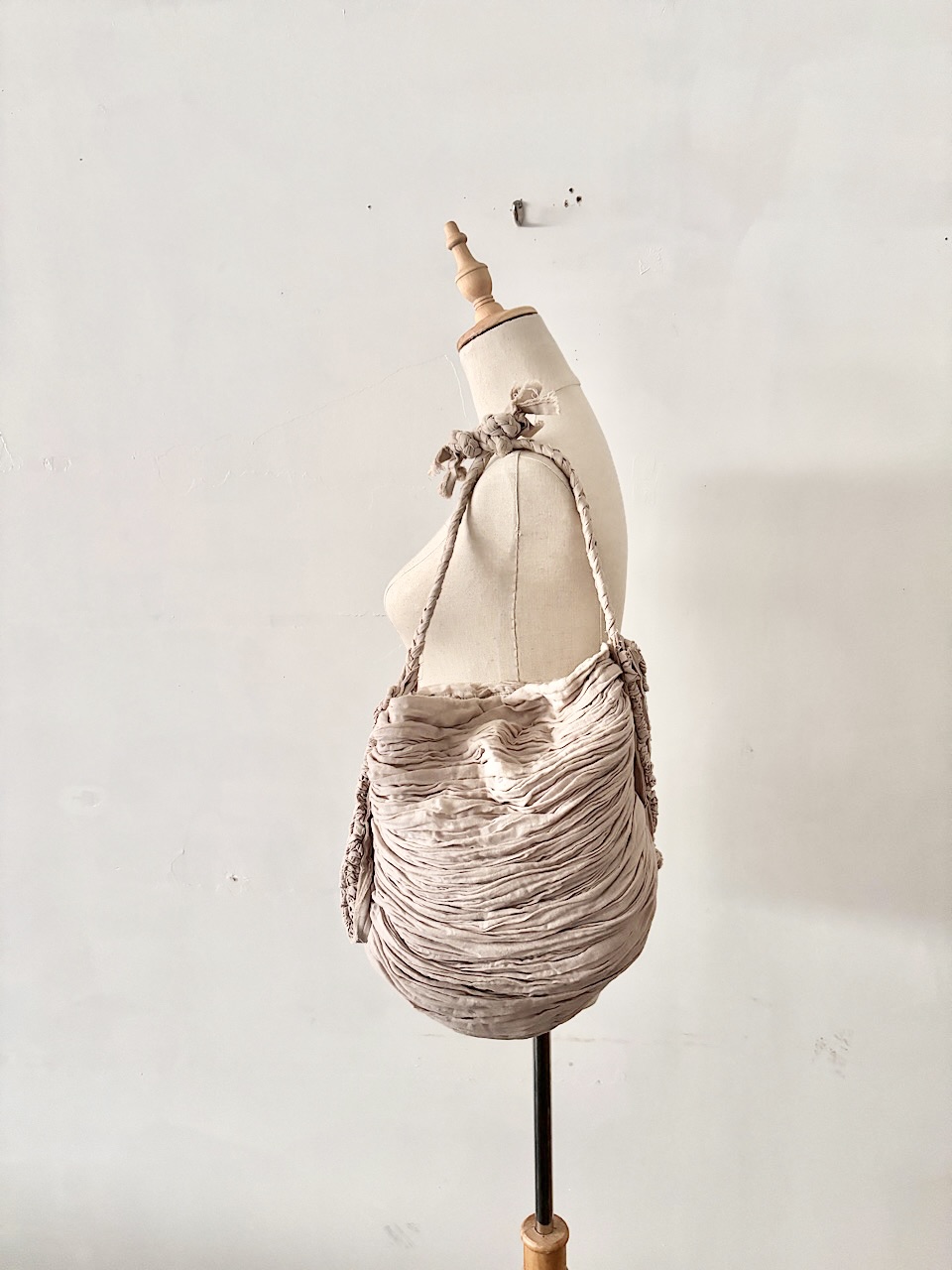 【美品】suzuki takayuki gather bag  グレージュ　　