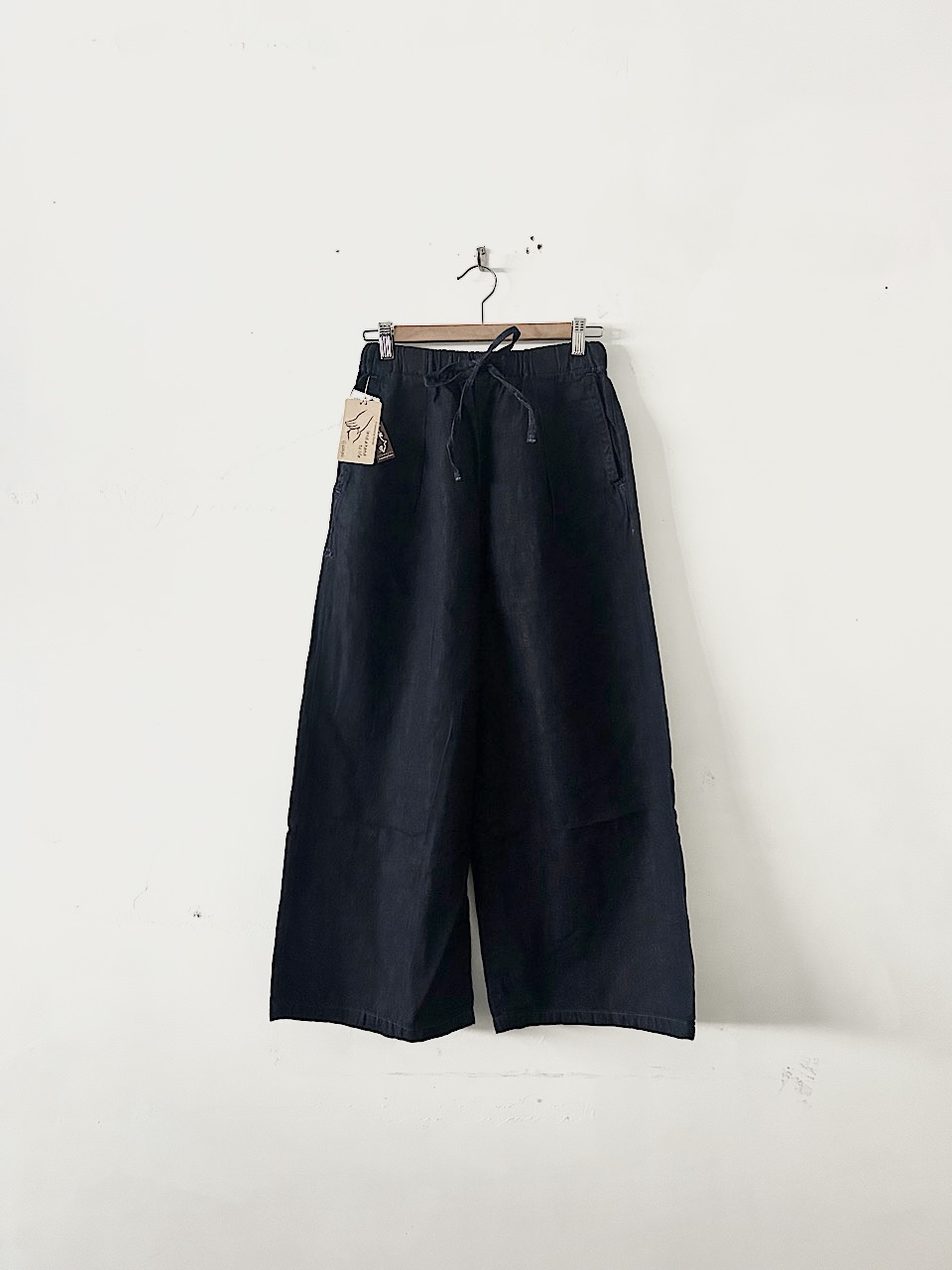 【未使用】caqu フレンドシップデニムパンツ　ネイビー
