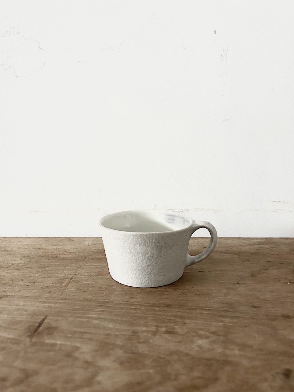 【美品】桑原典子　カップ　グレー白　ワイドマグ　