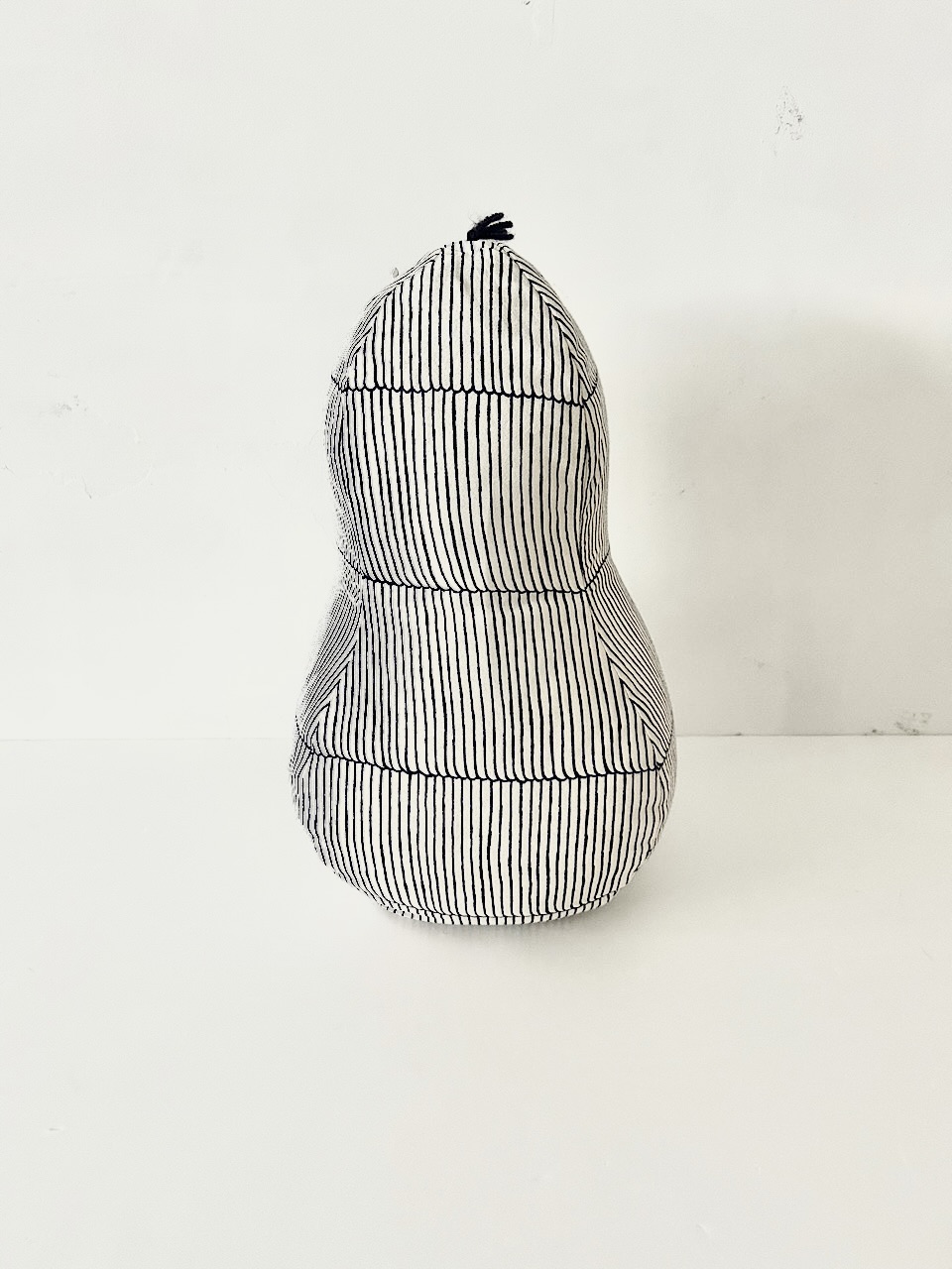 【美品】mina perhonen　misty line　クッション