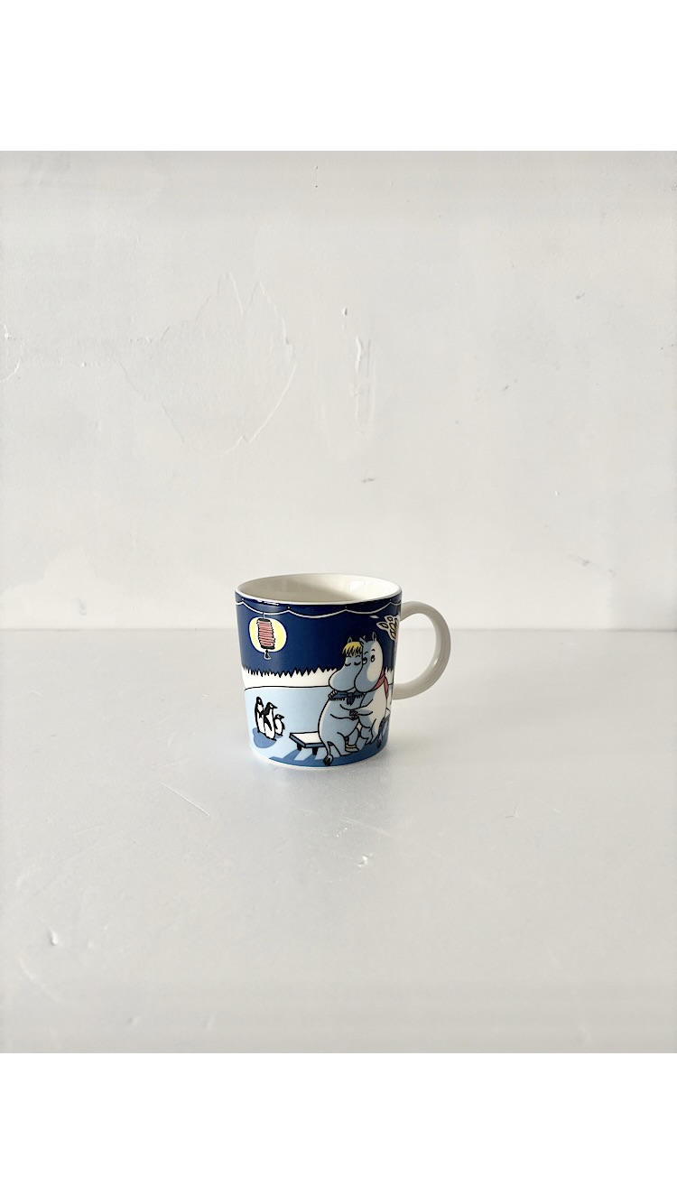 【美品】ARABIA 2008年限定　Moominマグ  Winter Bonfire  