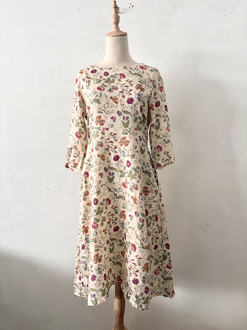 サラウェア Sarah wear リネン 花柄 総柄 ワンピース 2 クリーム