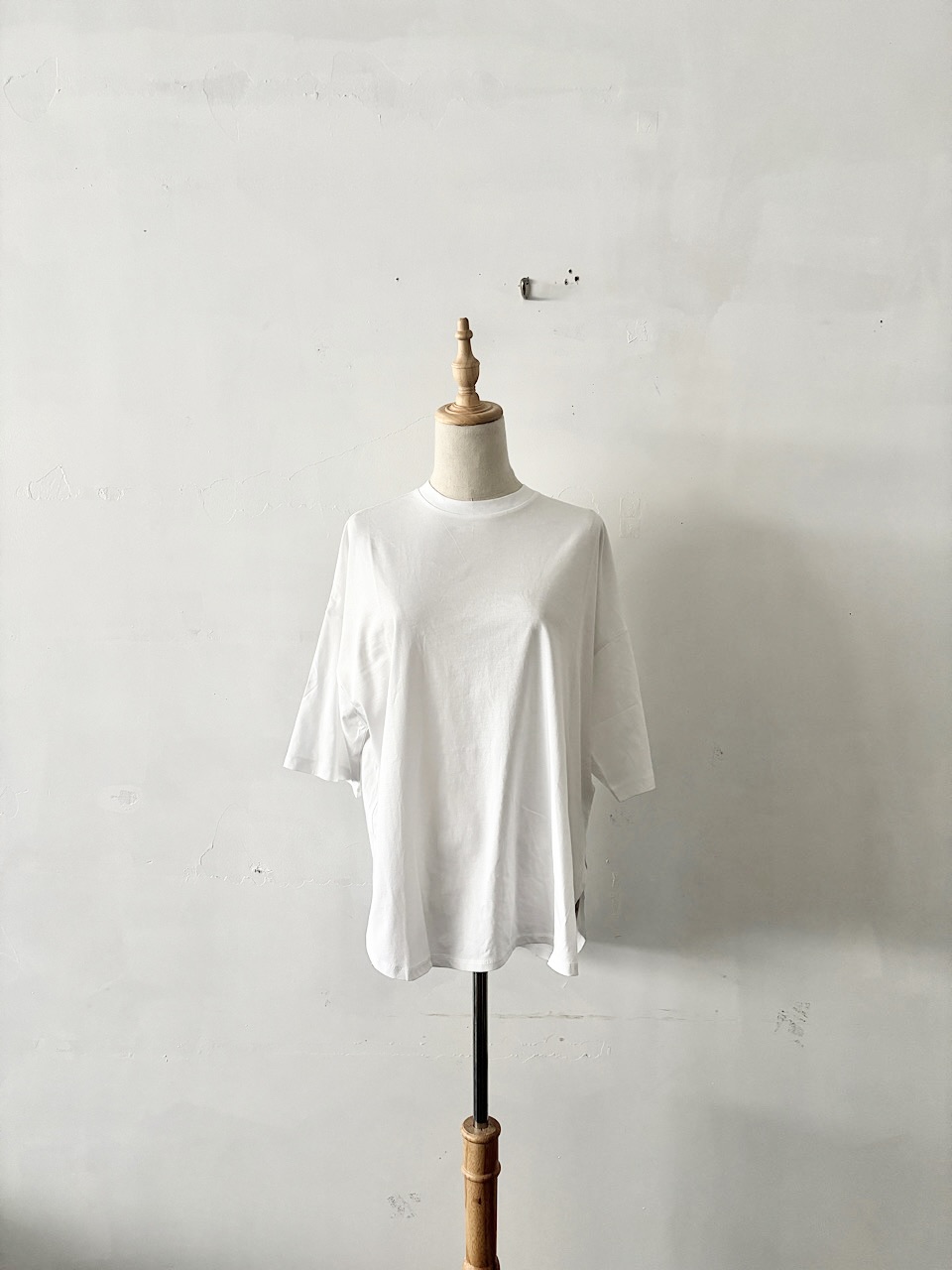 【未使用】SACRA サクラ コットン Tシャツ ホワイト 38 定価14300円