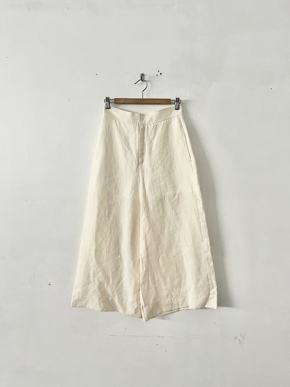 【美品】assiette リネン ワイド パンツ イージー リボン アイボリー