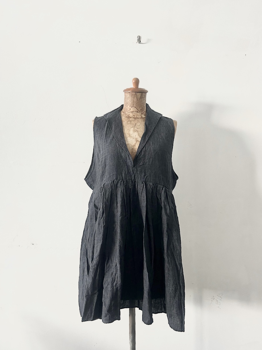 【美品】Toujours   リネンチュニック  スミクロ