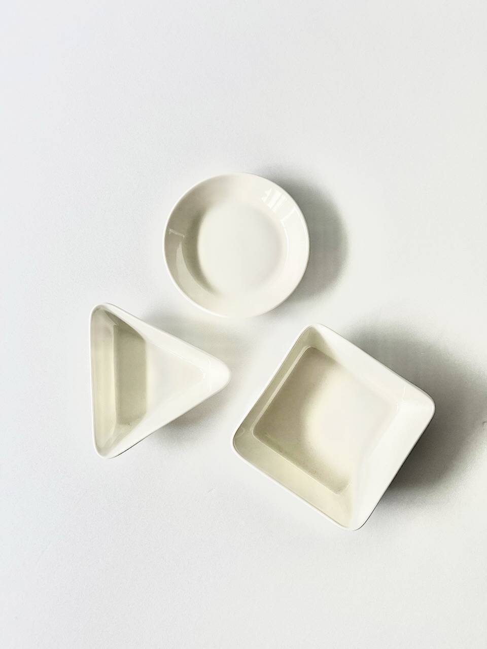 【美品】iittala 　ティーマ　ミニサービングセット　ホワイト