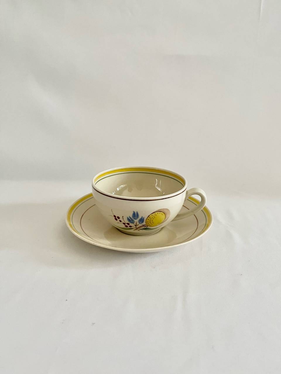 【北欧vintage】ARABIA　 Suomi Windflower　カップ＆ソーサー
