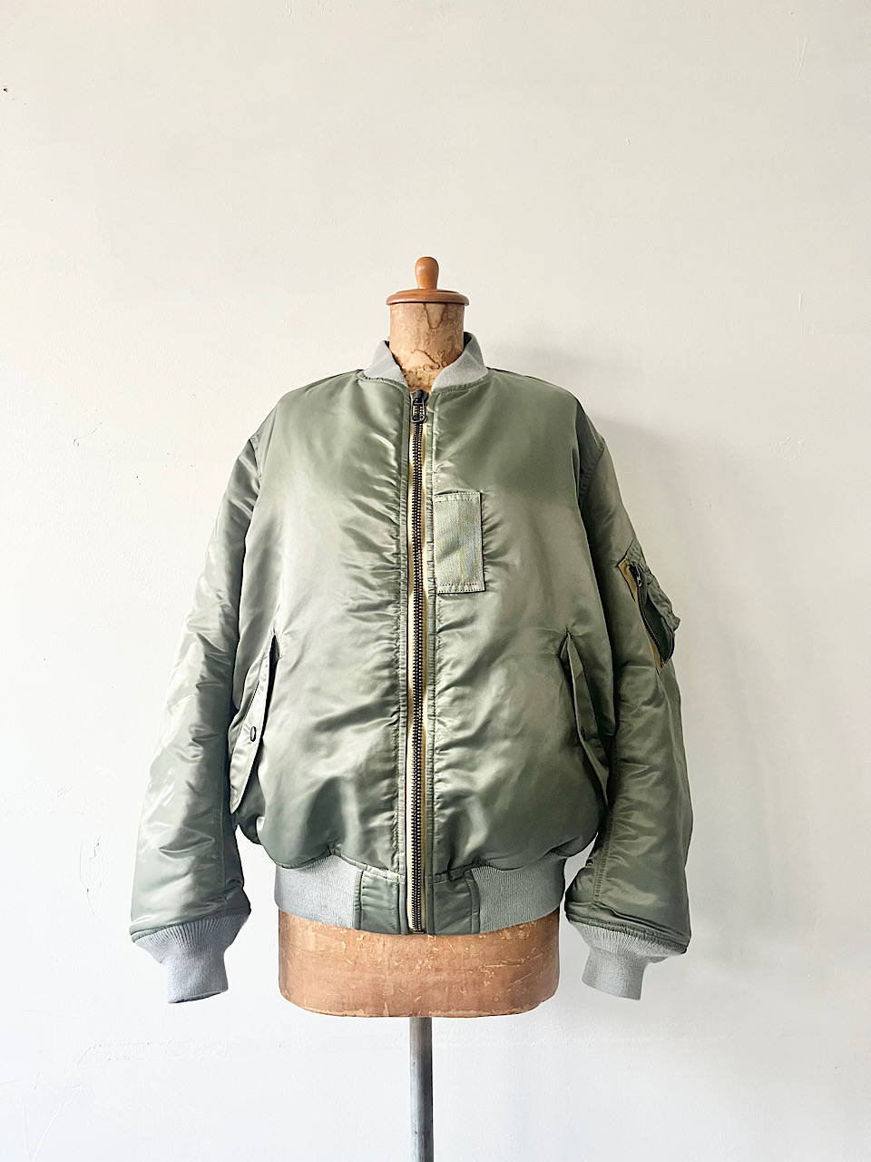 【美品】THE　SHINZONE　MA-1 ミリタリー ジャケット　カーキ　サイズ３４