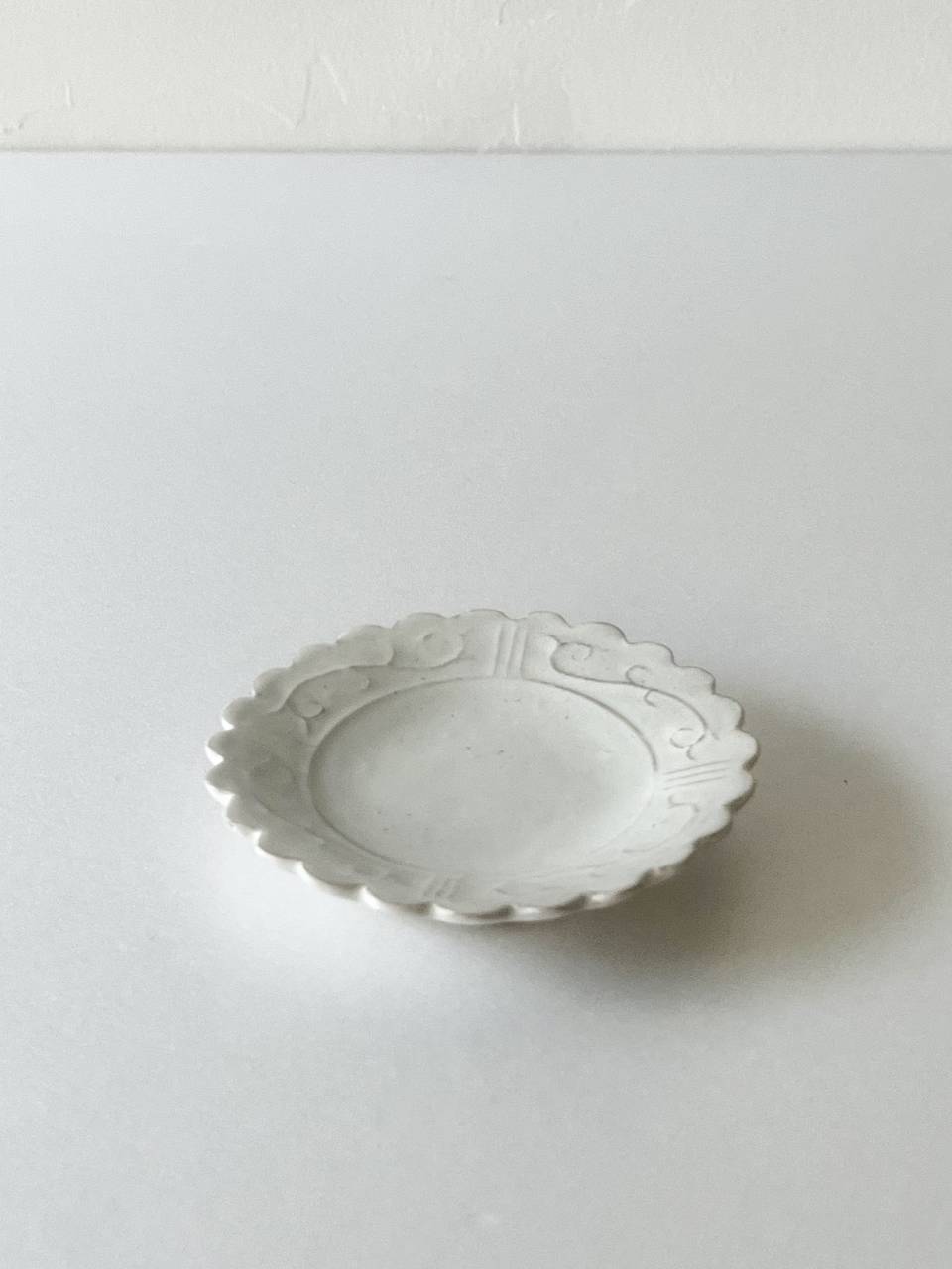 【美品】大井博史　粉引　唐草　豆皿　④