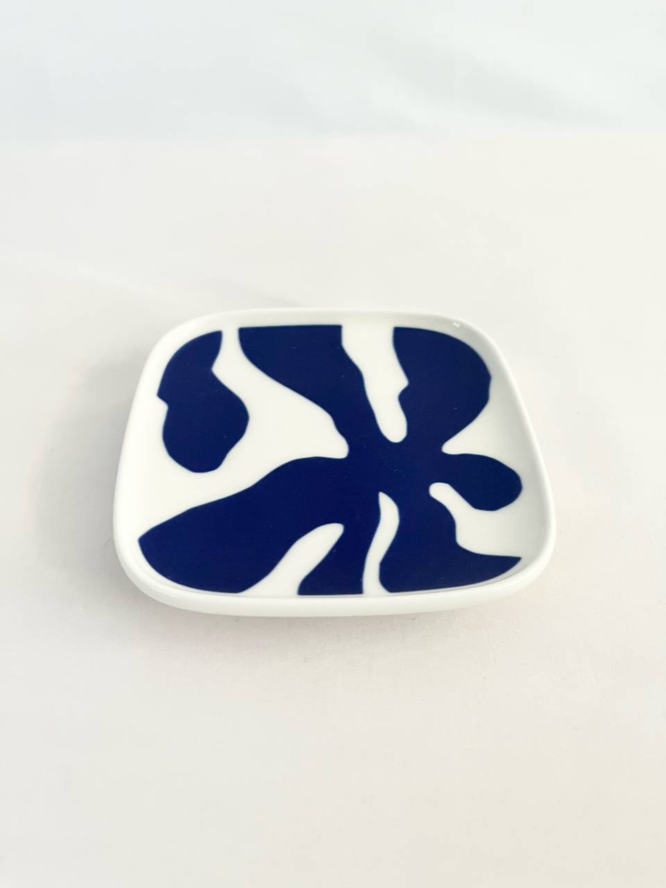 【美品】marimekko　RUUDUT プレート2枚セット　