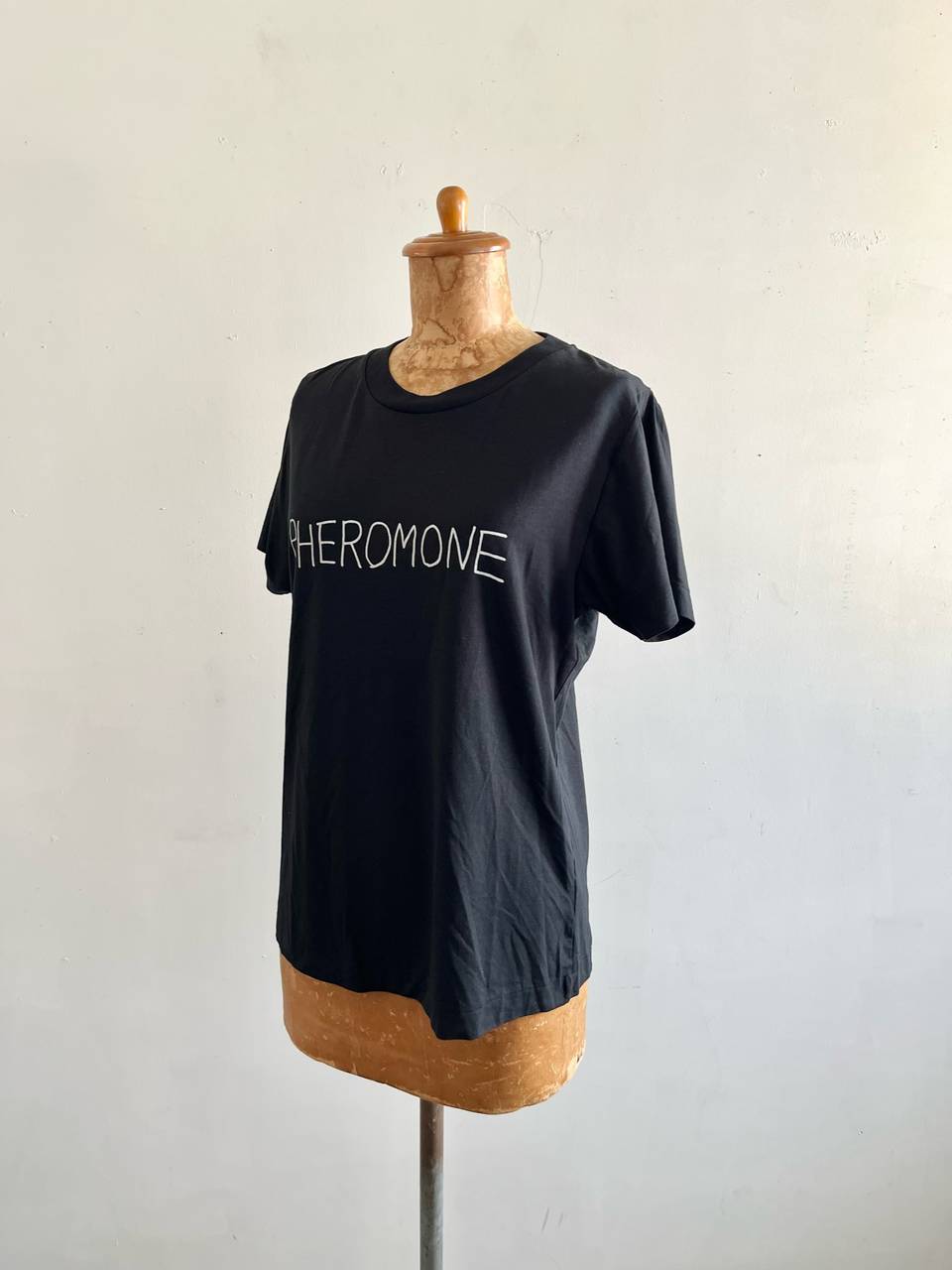 MXP・加賀美健　PHEROMONE　Tシャツ　Lサイズ　黒