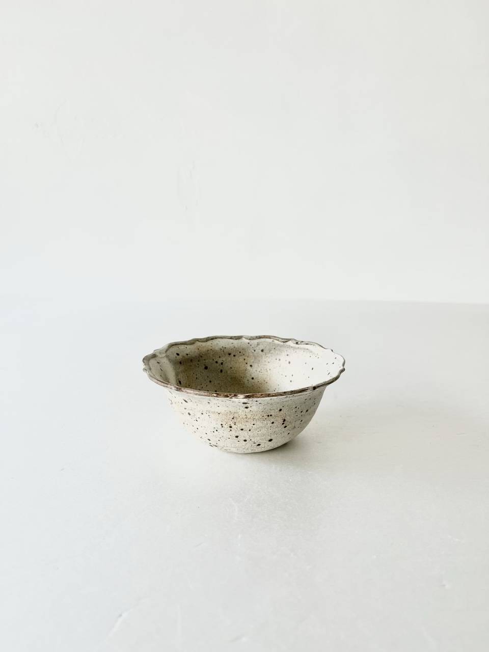 【美品】関口憲孝　小鉢　粉引