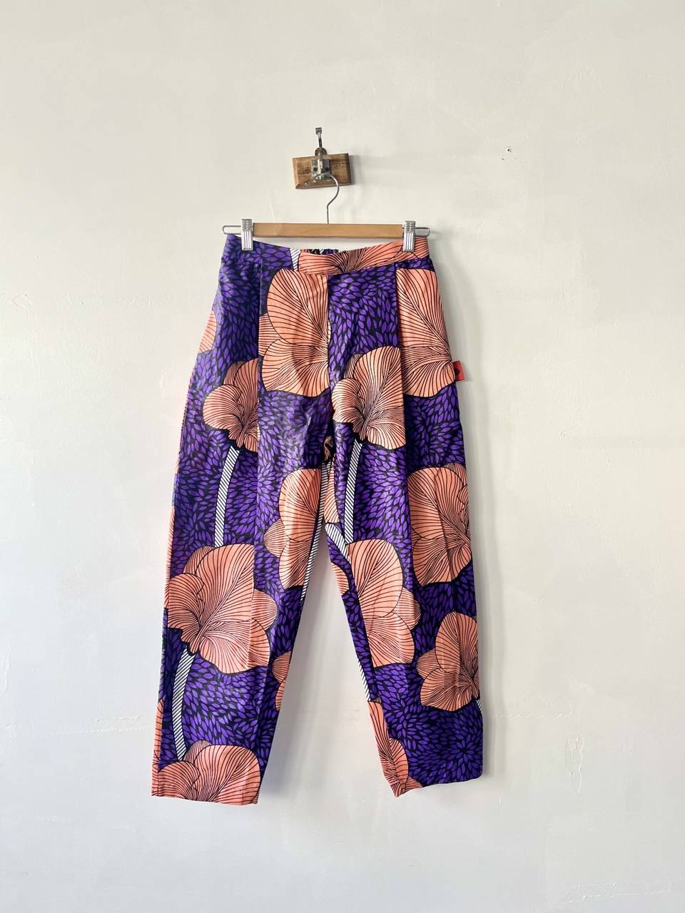 【美品】MANANI　アフリカンプリント柄パンツ　フリーサイズ