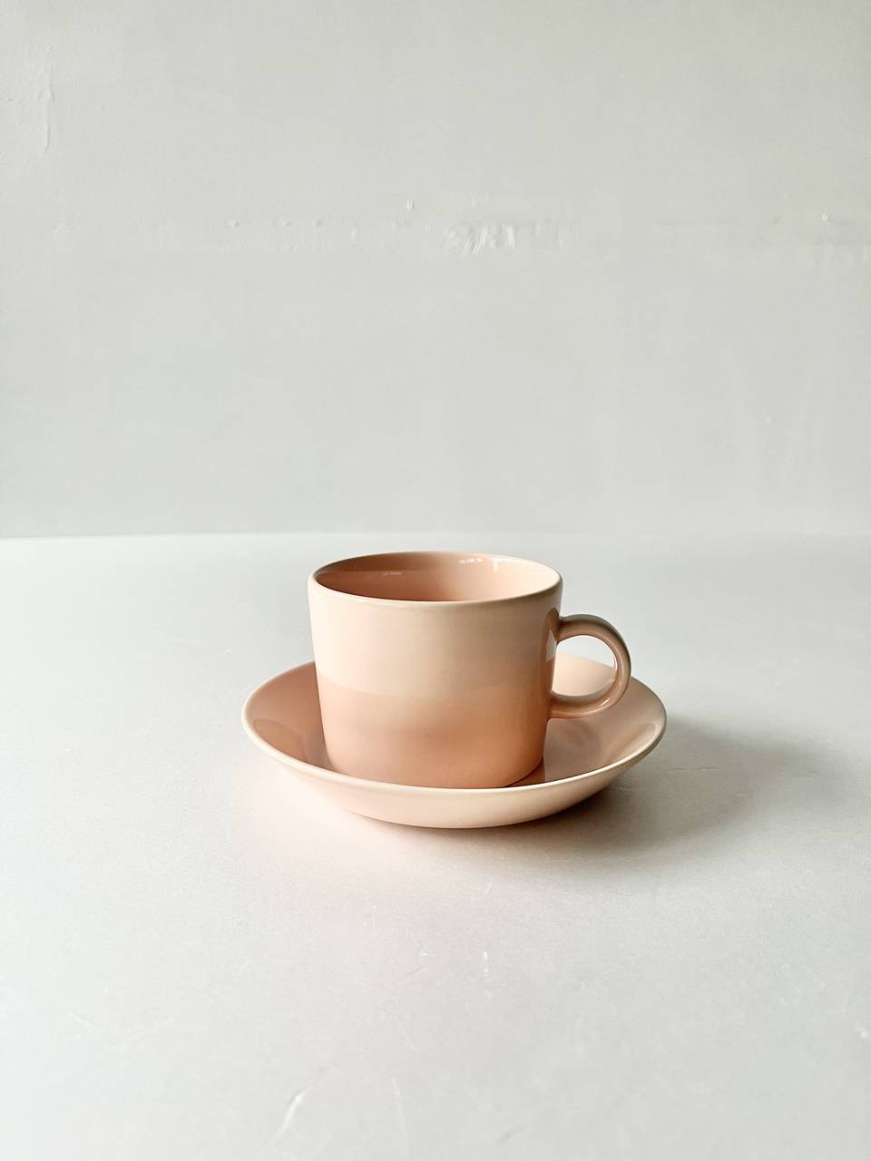 【美品】iittala　ティーC&S　パウダー　カップ　プレート