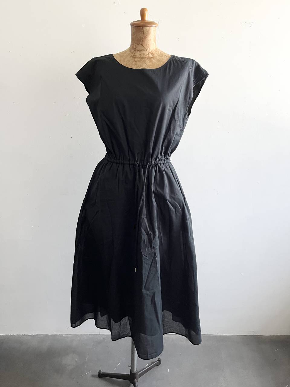 【美品】BARNYARDSTORM　エアリードロストワンピース　サイズ０