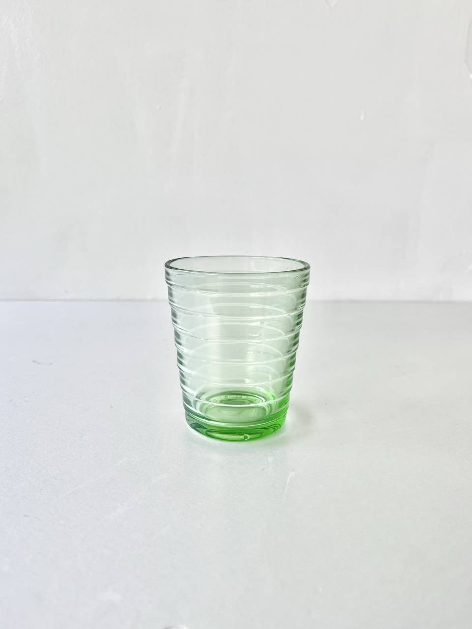 【美品】iittala 　カップ　AinoAalto　アップルグリーン 220ml