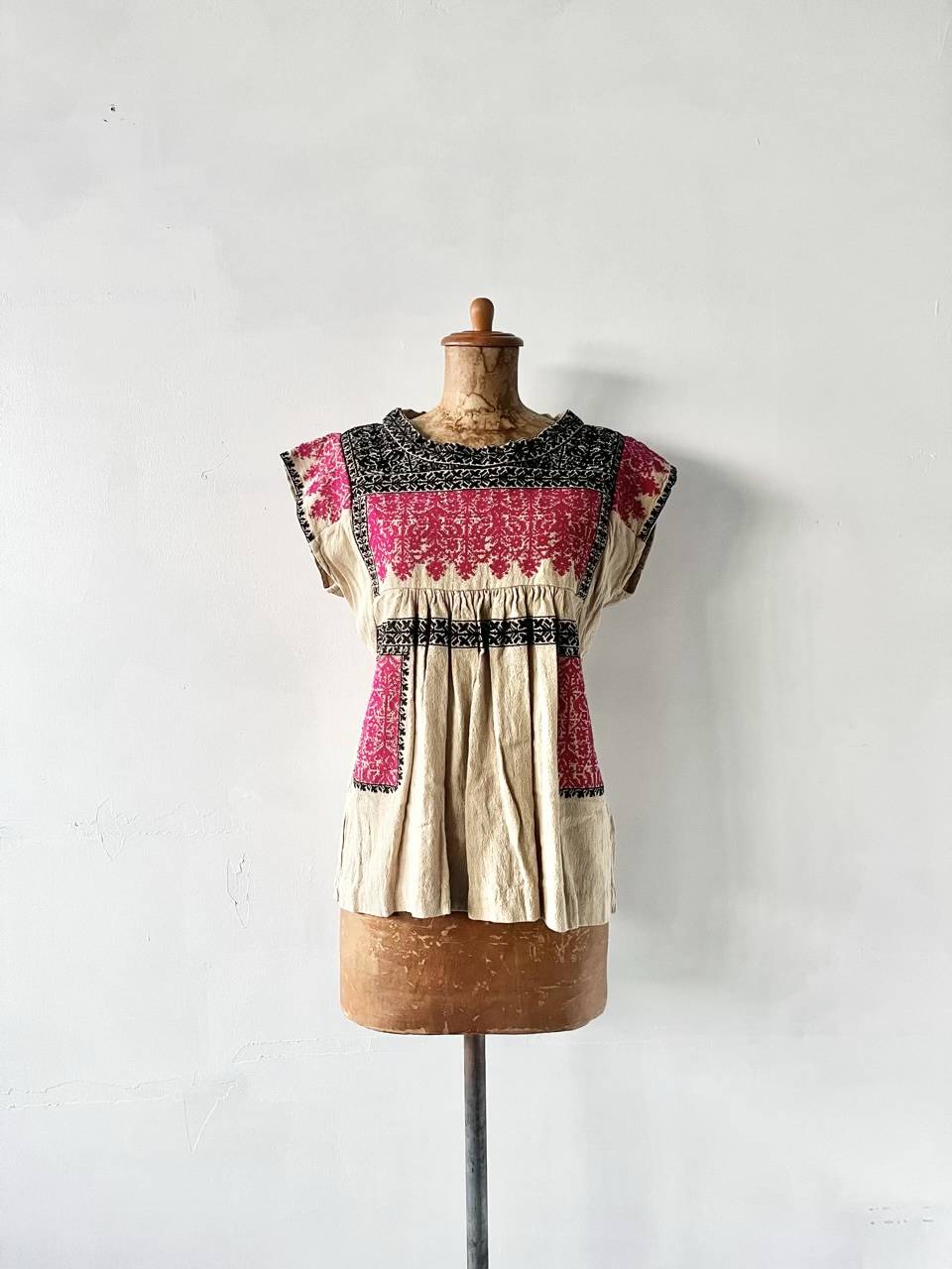 ETOILE ISABEL MARANT　コットンシルク　刺繍トップス　サイズ０