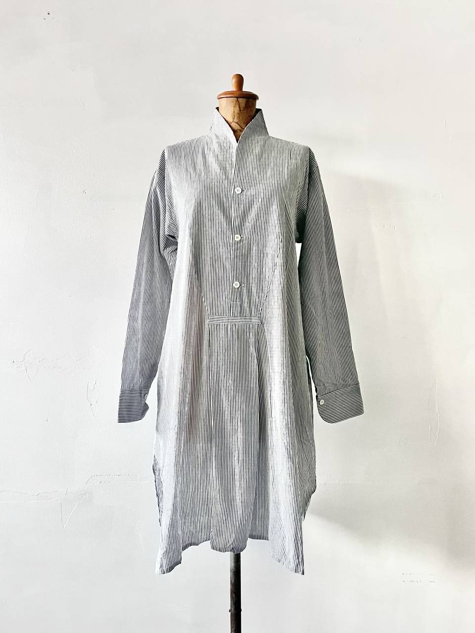 【美品】Veritecoeur　後ろベンツチュニックワンピース　VC-953　ストライプ