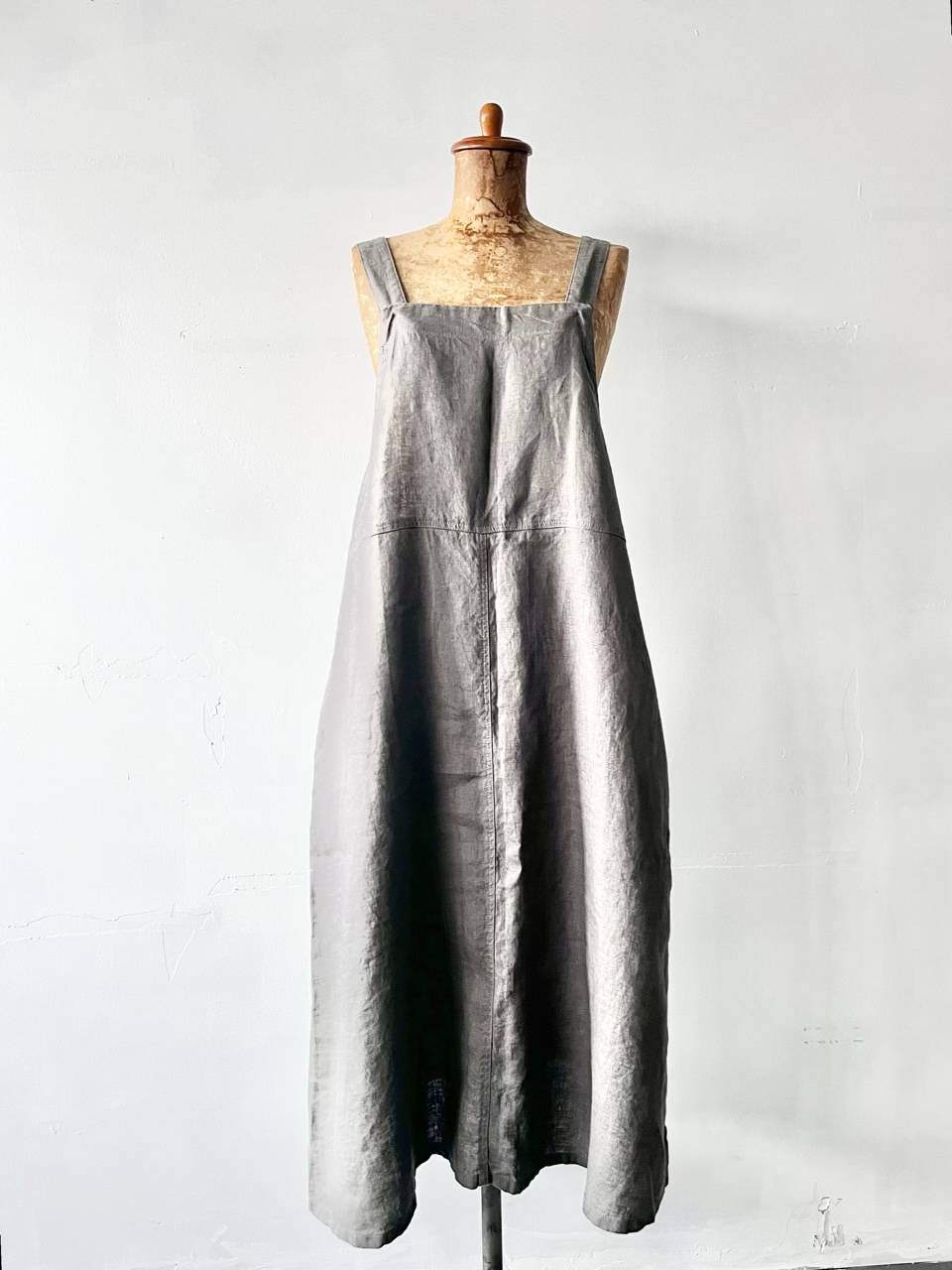 【美品】fog linen works　ペイジ　ジャンバースカート アシエ(グレー）