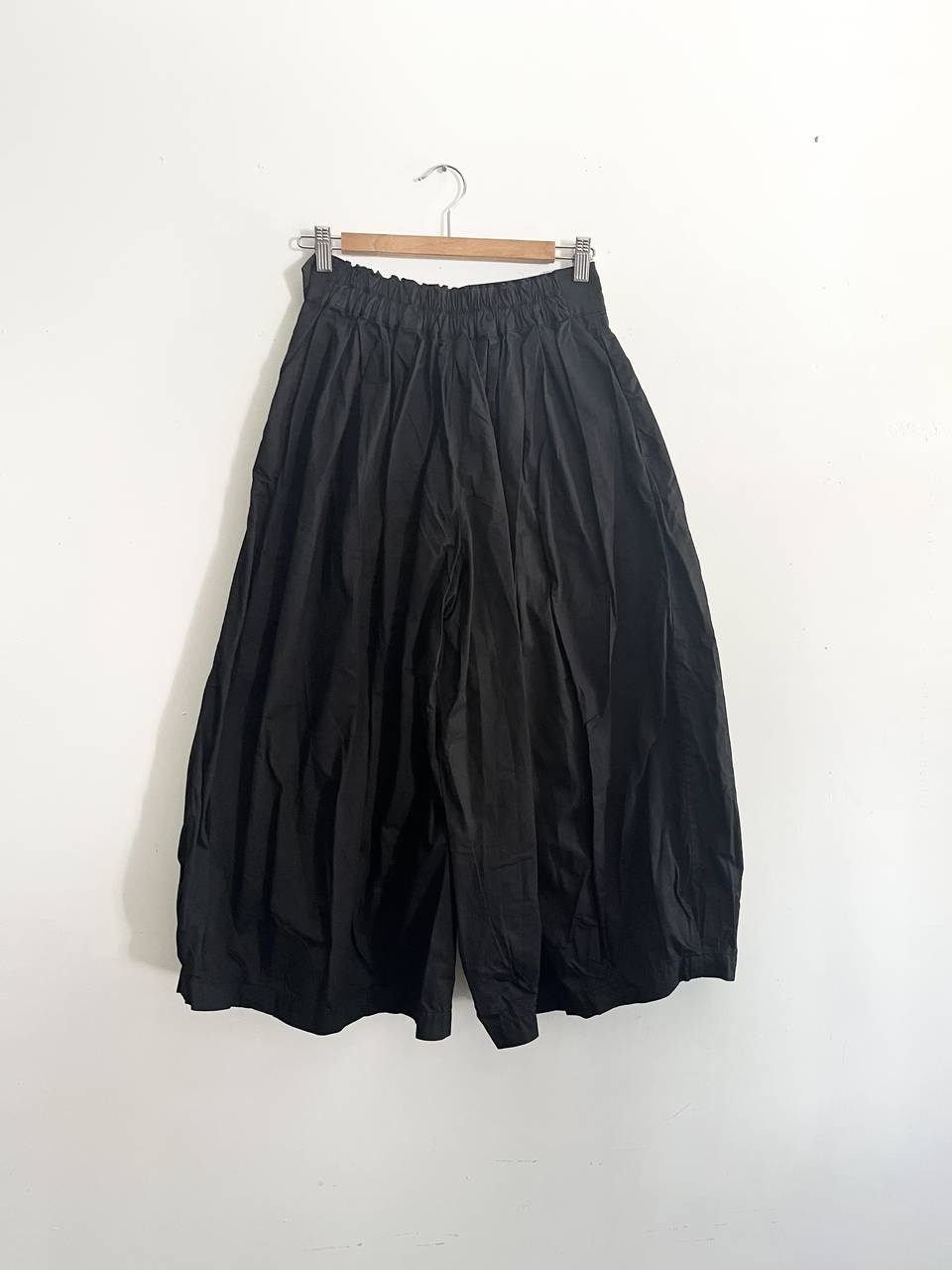 【美品】HARVESTY　CIRCUS CULOTTES　サーカスキュロット　ブラック　A21609