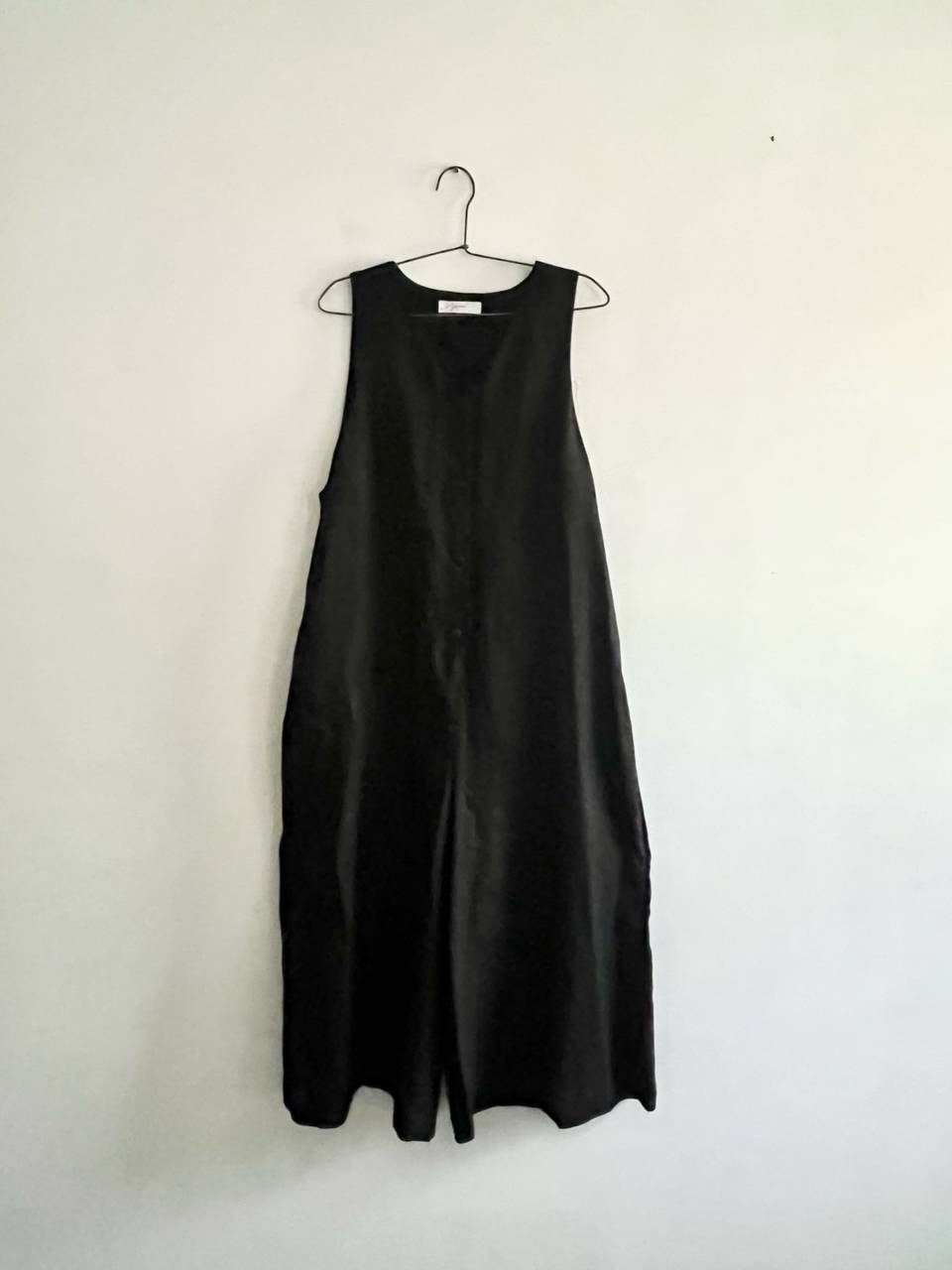 YARRA　リネンサロペット　オールインワン　ブラック　フリーサイズ