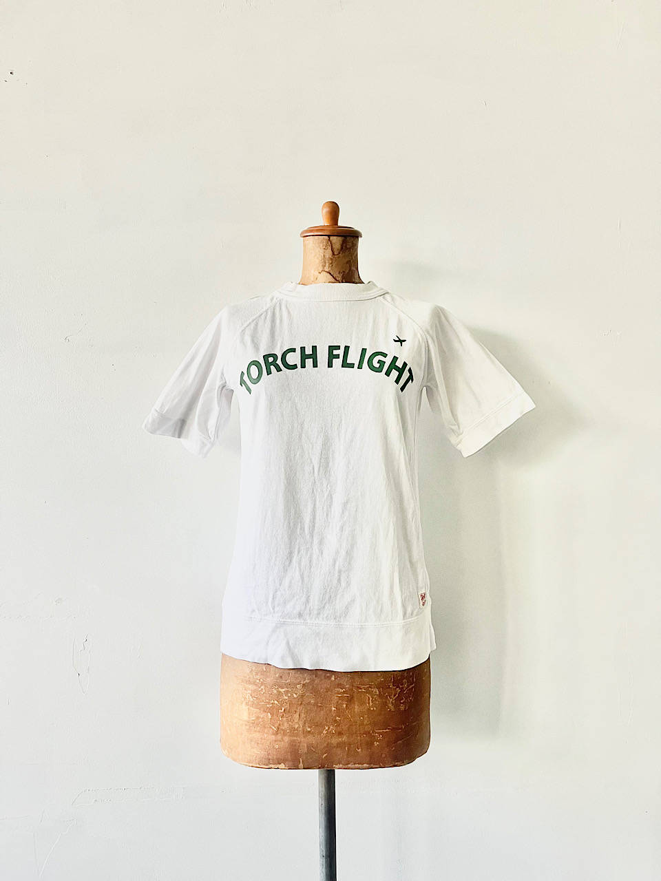 快晴堂　ロゴTシャツ　TORCH FLIGHT　サイズ２