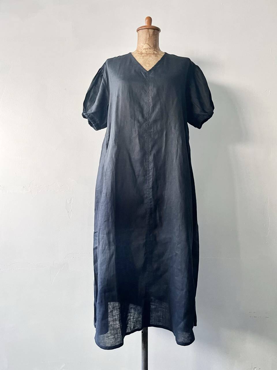 【美品】fog linen work　半袖　袖ギャザー　リネンワンピース　後ろボタン