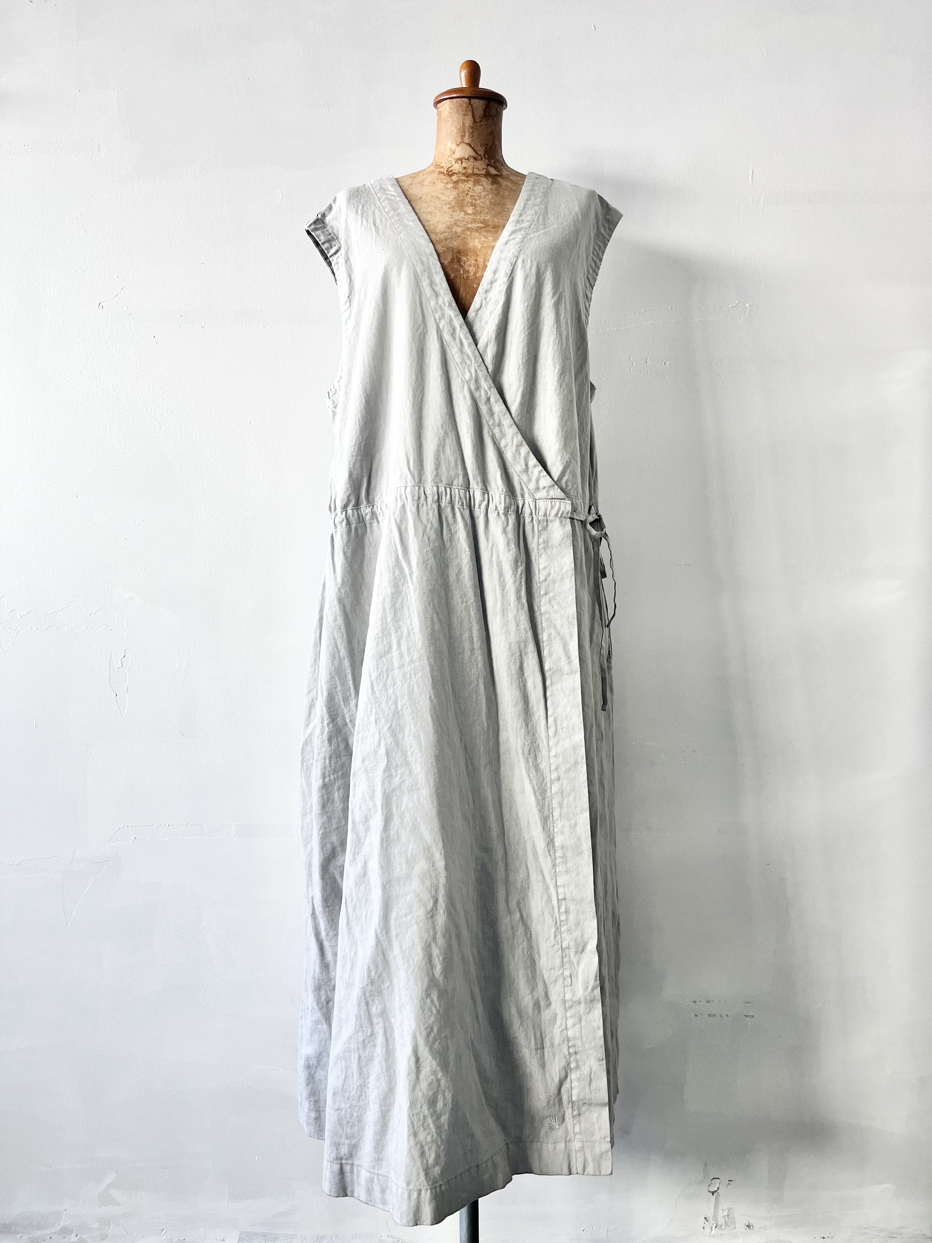 【美品】nest Robe 　2wayカシュクールワンピース ライトグレー UpcycleLino・ONE KILN ASH