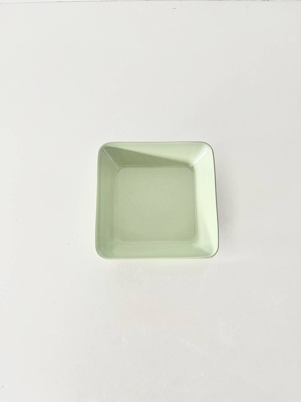 【北欧】iittala 　TEEMA　スクエアプレート　セラドングリーン