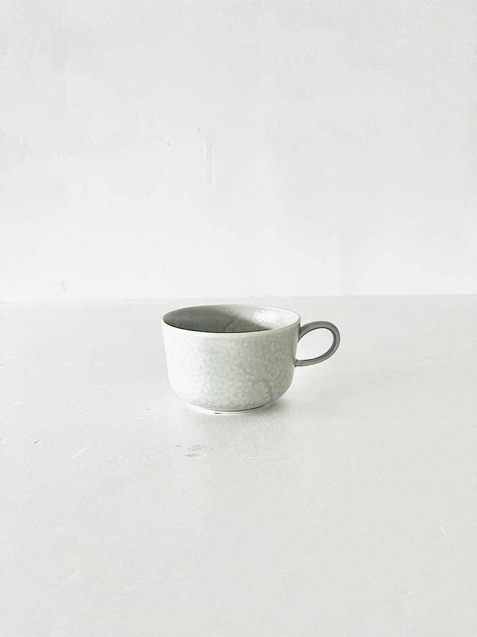 【美品】yumiko iihoshi porcelain  ReIRABO カップ　 spring mint green