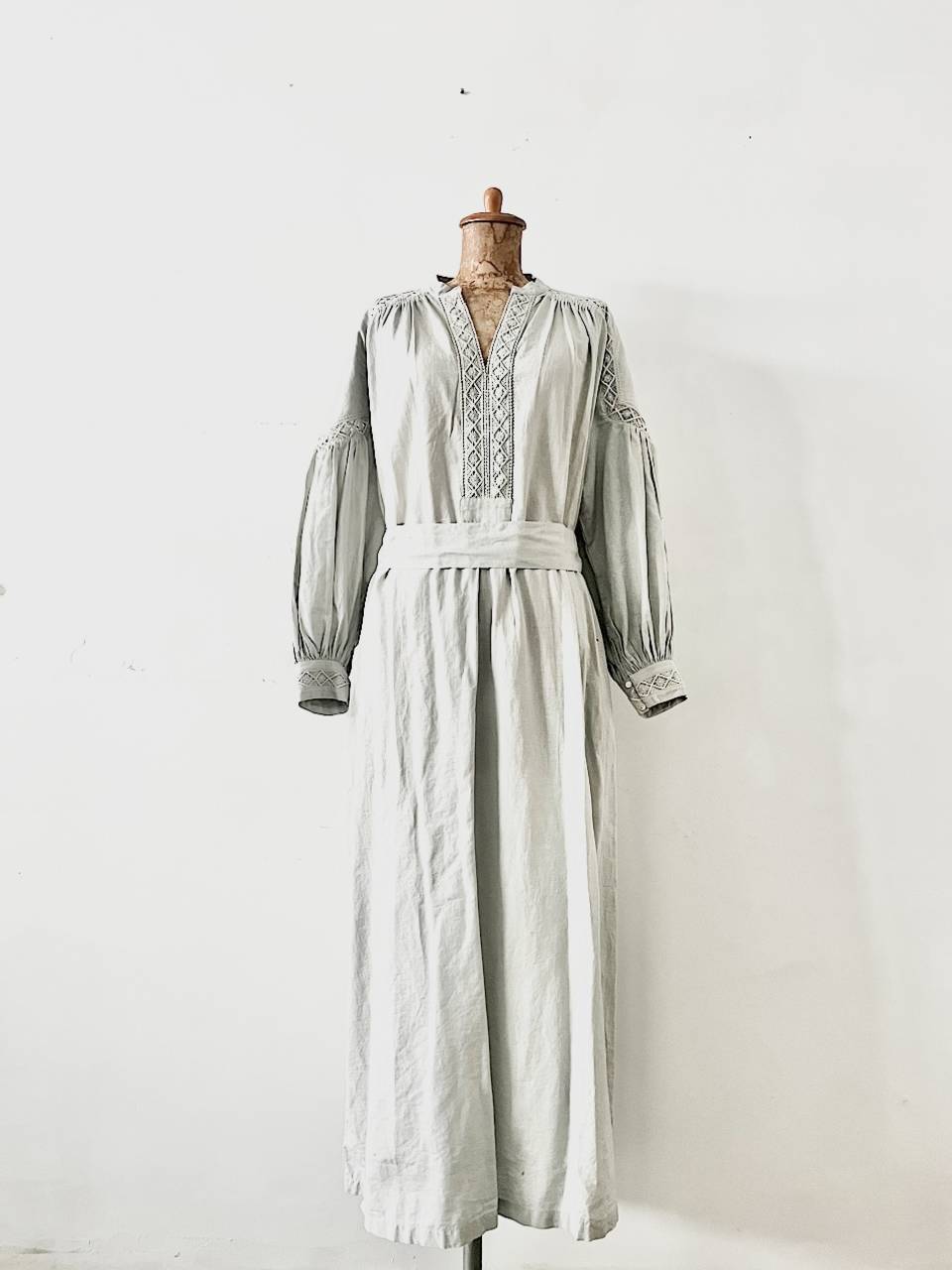 【美品】ne Quittez pas　Cotton Linen Lace Dress