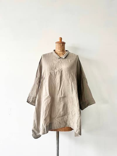【美品】Gauze#　tiny collar wide pull over　カーキべ−ジュ 画像1