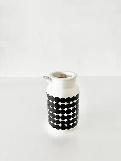 【未使用】marimekko　Siirtolapuutarha 黒色ジャグ　500mL 画像1
