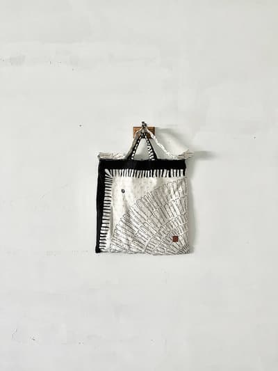 ebagos　刺繍2wayバッグ　ショルダー　トート　 画像1