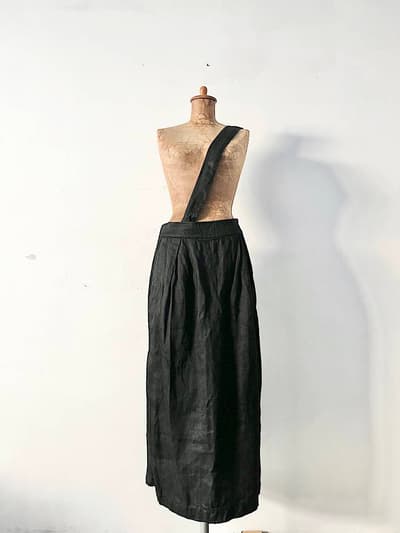 【美品】Hands of creation  　リネンジャンパースカート　黒　サイズF 画像1