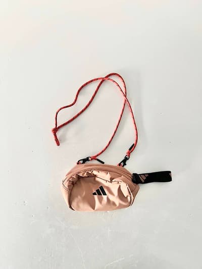 【美品】adidas　SPORT POUCH　ミニポシェット 画像1