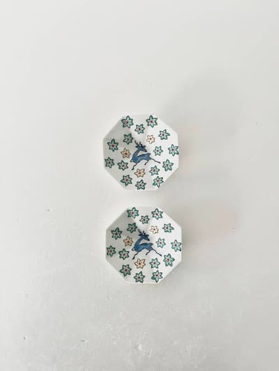 【美品】【2枚セット】与山窯　色絵鹿に紅葉文八角手塩皿　有田焼 画像1