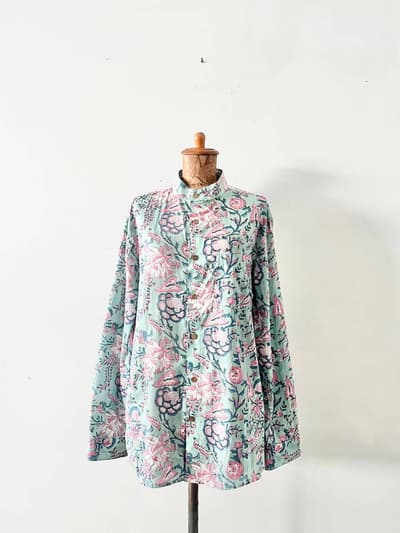 【美品】I.N.D.I.E　インド製シャツ　花柄　更科 画像1