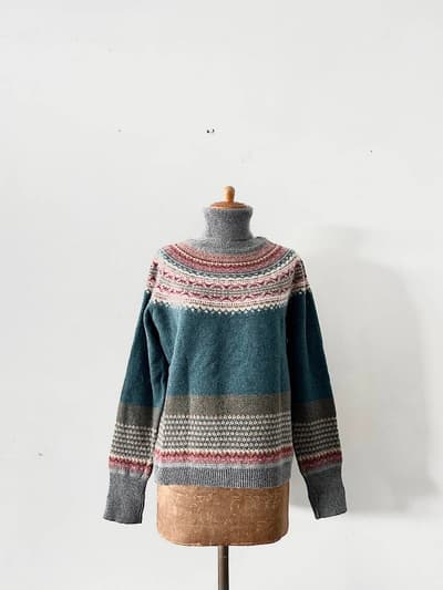 【美品】ERIBE　ラムズウールアンゴラ混　ニットプルオーバー　サイズM 画像1