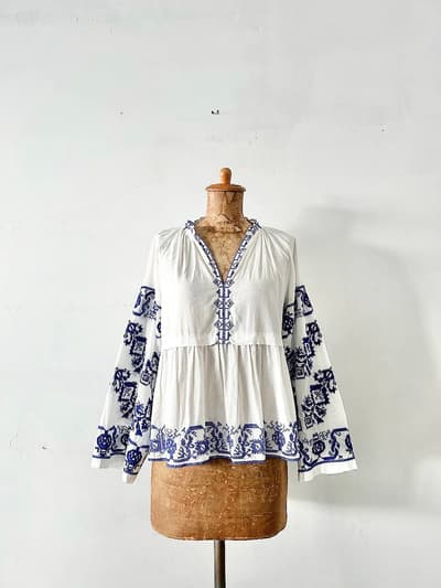 【美品】Sara mallika　Cotton Layerd Embroidery Top 画像1