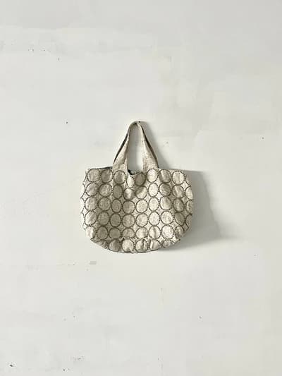 【美品】mina perhonen　tambourine　パニーニバッグ ベージュ　刺繍　 画像1