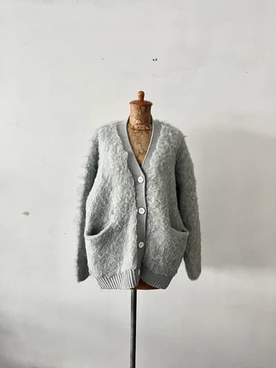 【美品】ADAM ET ROPE  AER　ファーニットVネックカーディガン　 画像1